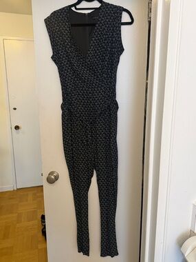 Theory Black & White Micro-Print Sleeveless V-Neck Jumpsuit